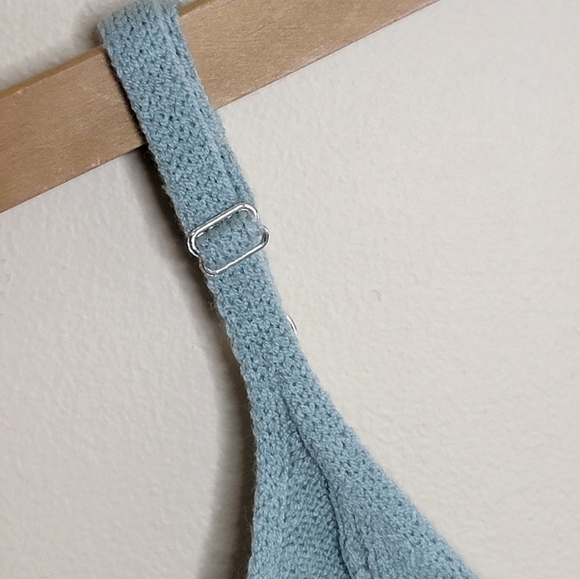 NWT Hem & Thread | Sage Green Cropped Cable Knit Cami Sweater Tank Size Medium - Picture 3 of 7
